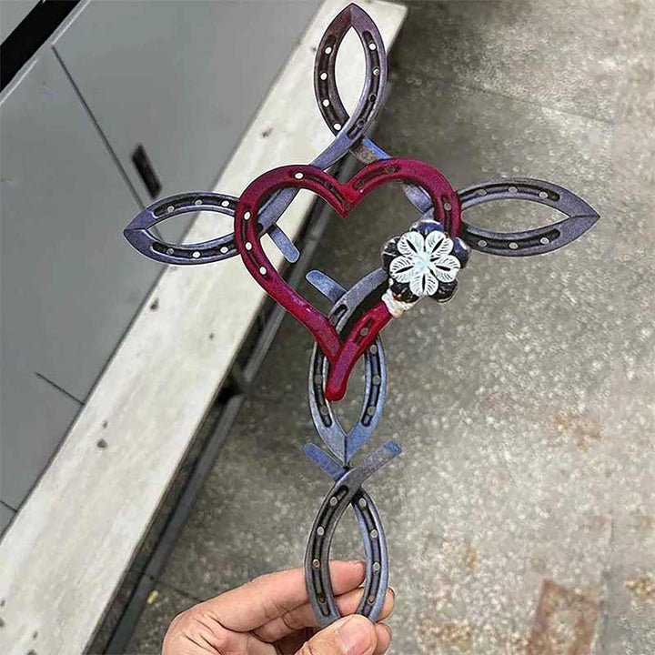 BowLift | Natural Horseshoe Cross with Heart