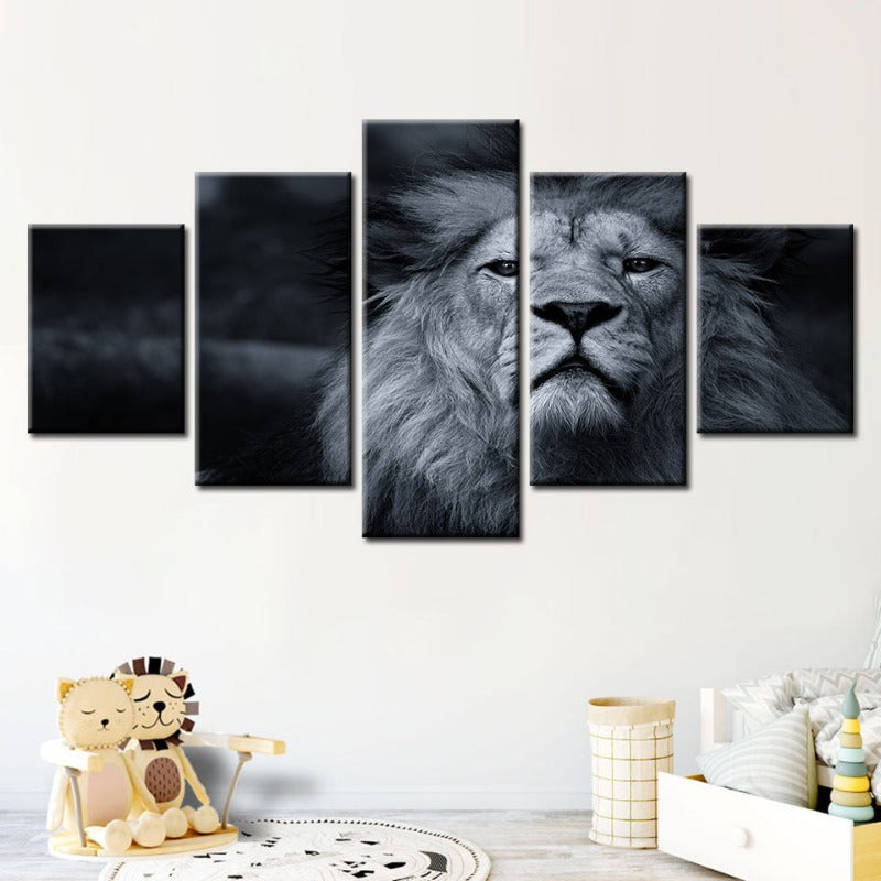 5 Piece Grayscale Concerned Lion - Canvas Wall Art Painting | Bowlift