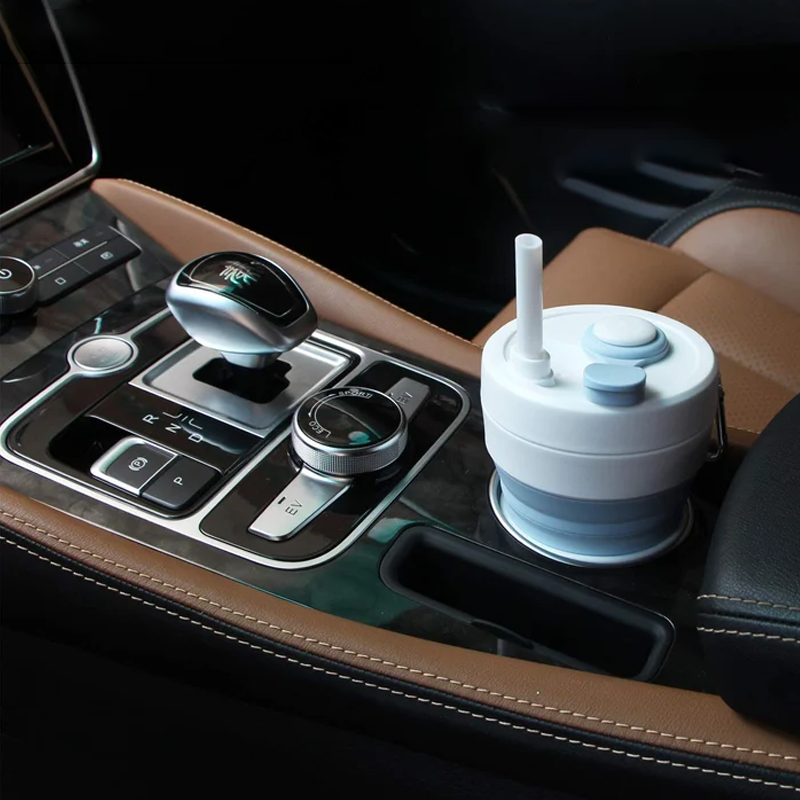 BowLift | Collapsible Pocket Silicone Bottle