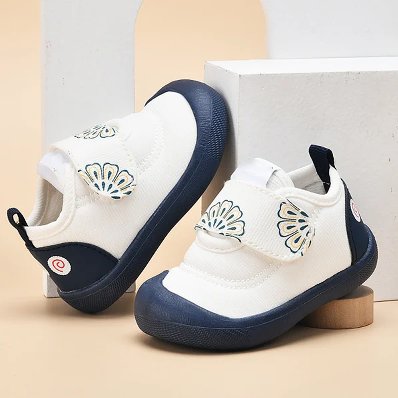 BowLift | Non-slip Baby Shoes