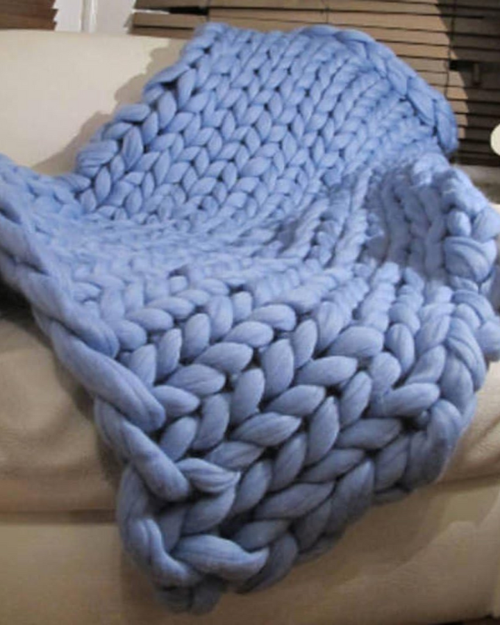 BowLift | Knitted Asymmetrical Women's Sweater