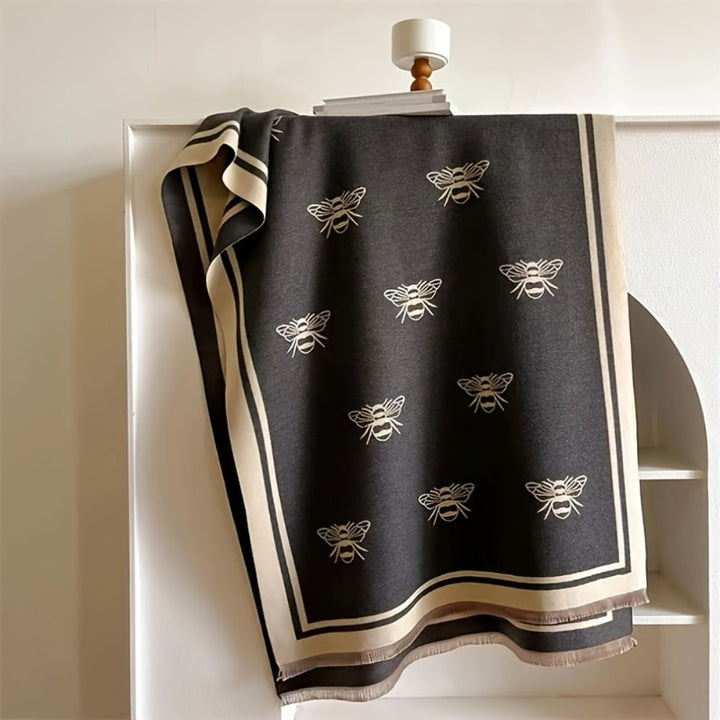BowLift | Nuvia Bee Pattern Winter Scarf