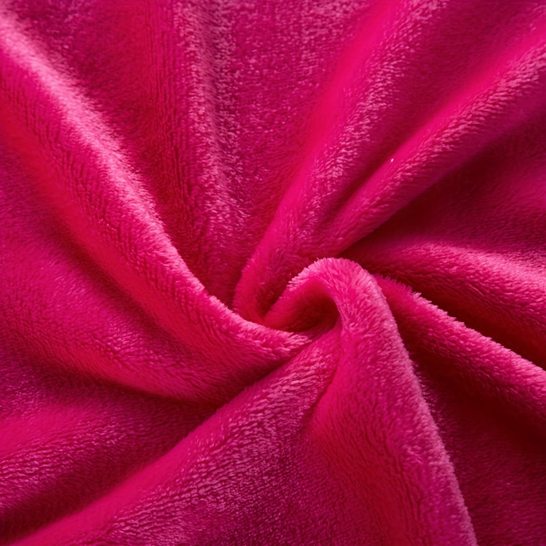 LuxeSoft – Premium Flannel Fleece Blanket for Ultimate Comfort Bowlift