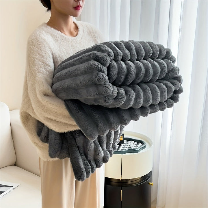 LuxFaux – Luxury Rabbit Fur Blanket for Ultimate Comfort Bowlift