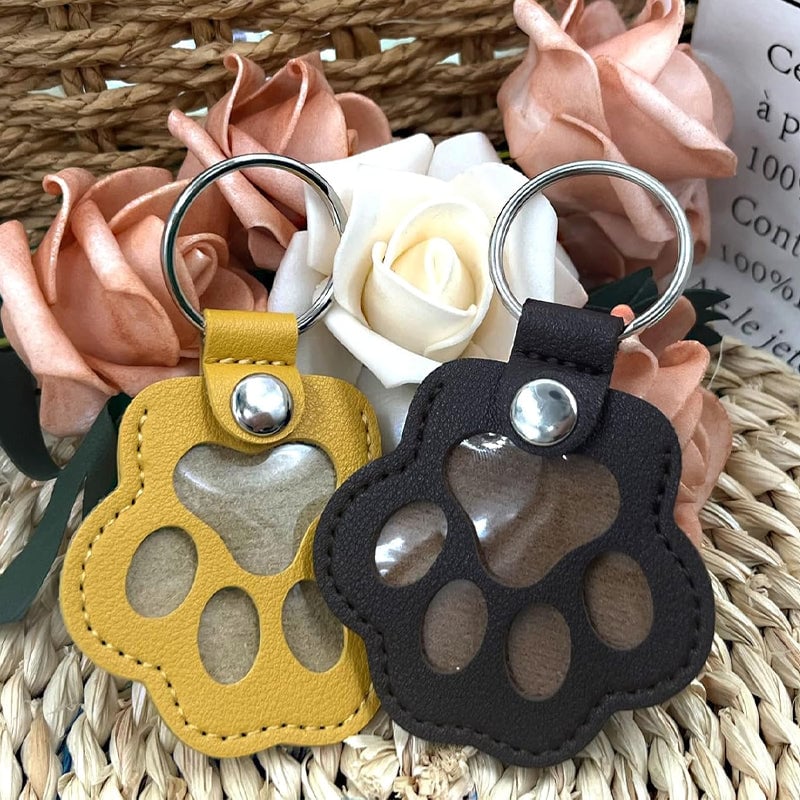 BowLift | Memorial keychain for pets
