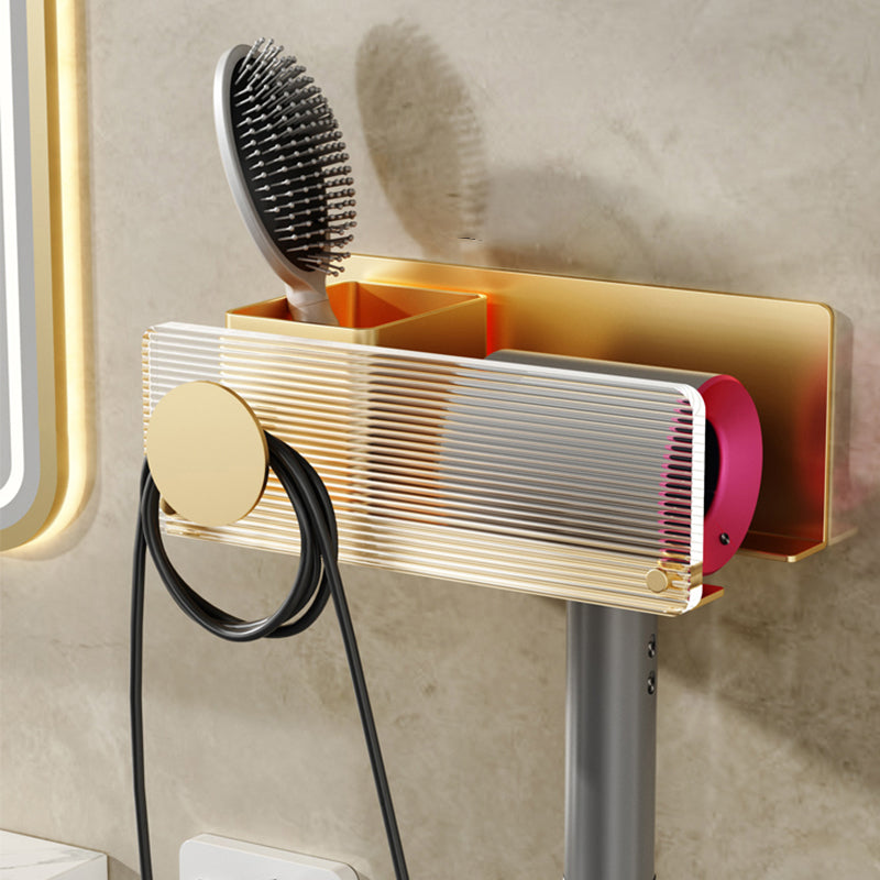 BowLift | Modern Bathroom Accessory Set made of Gold Metal and Acrylic Bath Accessory Set