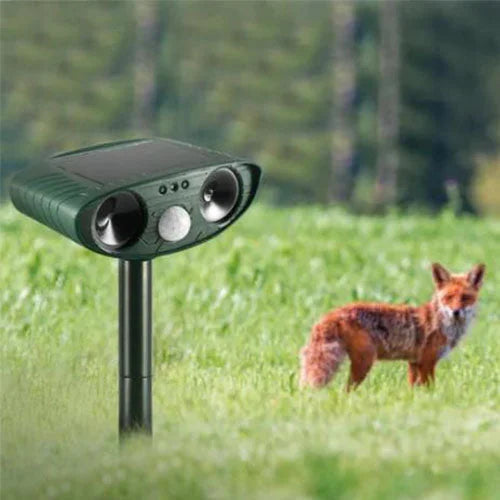 BowLift | Solar Power Ultrasonic Pest Repeller Infrared Sensor Waterproof Animal Repellent