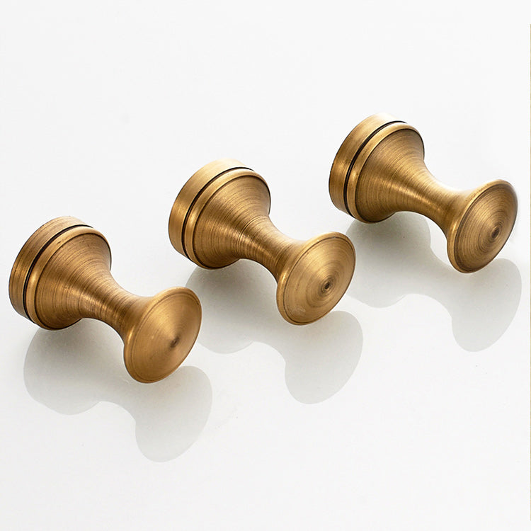 BowLift | 5-piece traditional bathroom accessory set brushed brass bathrobe hooks