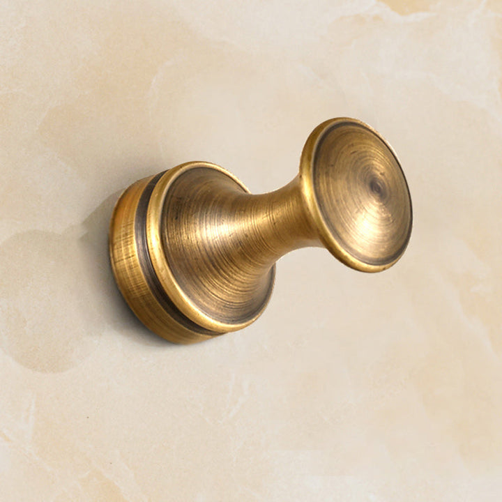 BowLift | 5-piece traditional bathroom accessory set brushed brass bathrobe hooks