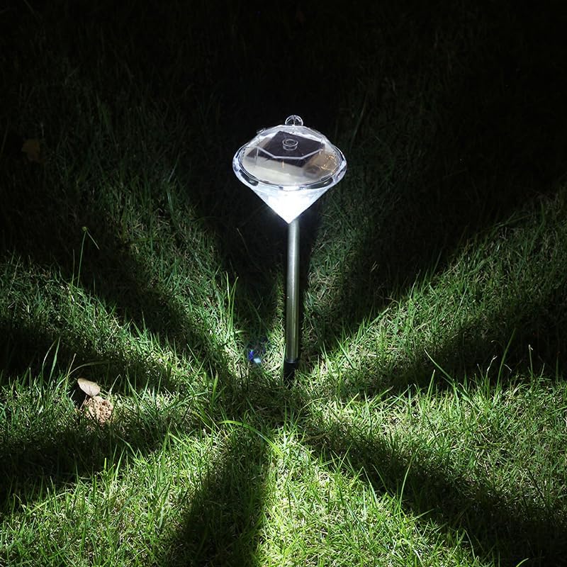 BowLift | Solar Garden Light in Diamond Shape – LED Lamps for Outdoor Decoration and Lighting