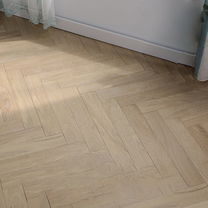 BowLift | Indoor Laminate Flooring Wood Scratch Resistant Laminate Flooring