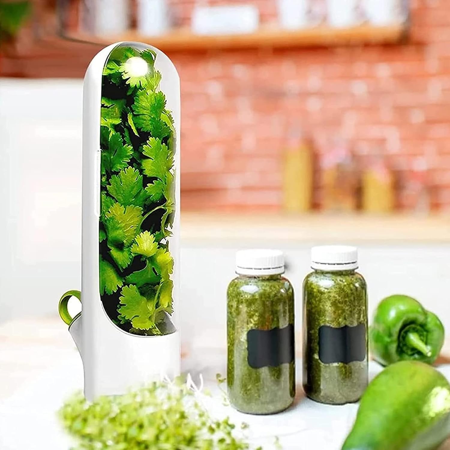 BowLift | Handy herb holder with a compact design
