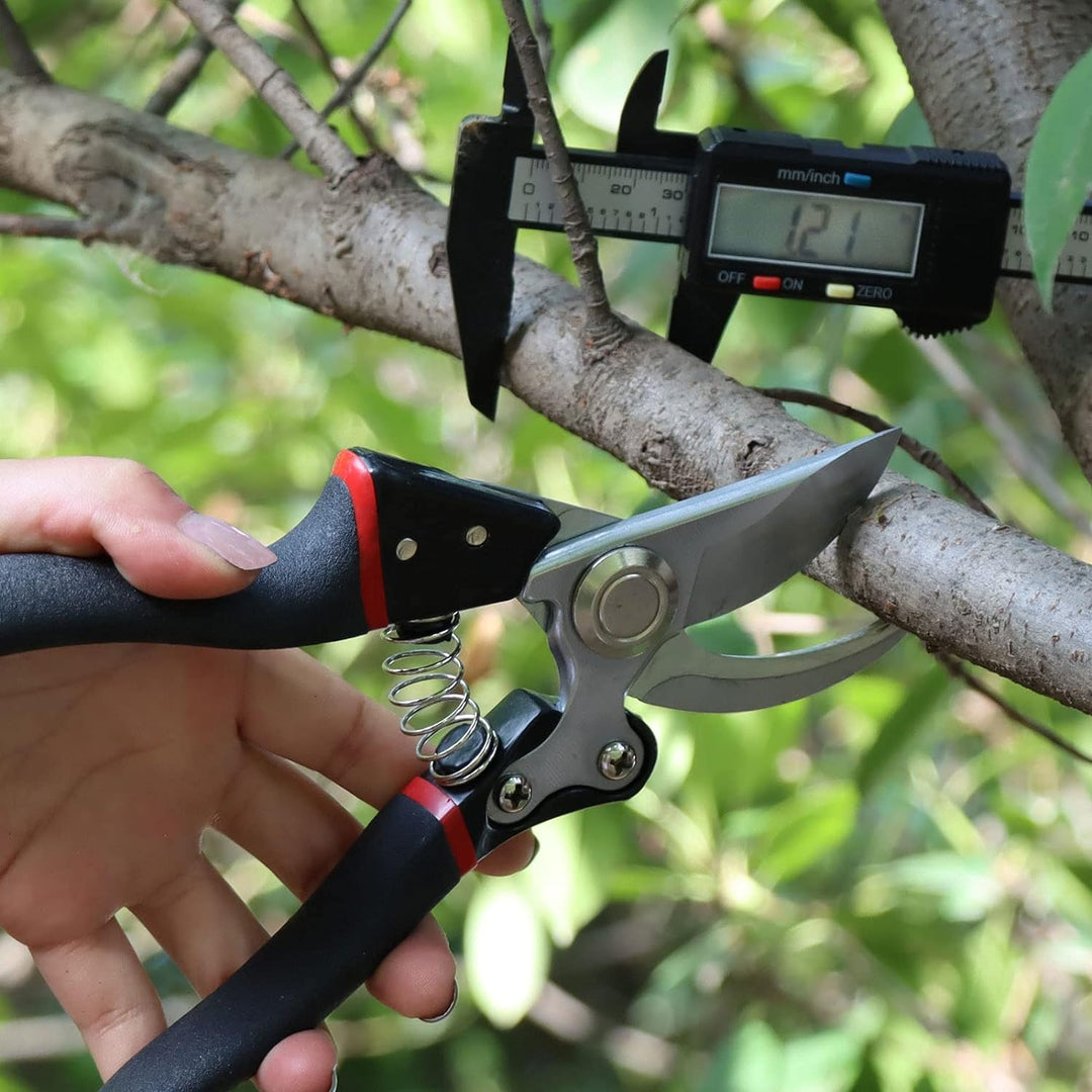 BowLift | GreenThumb Cutters