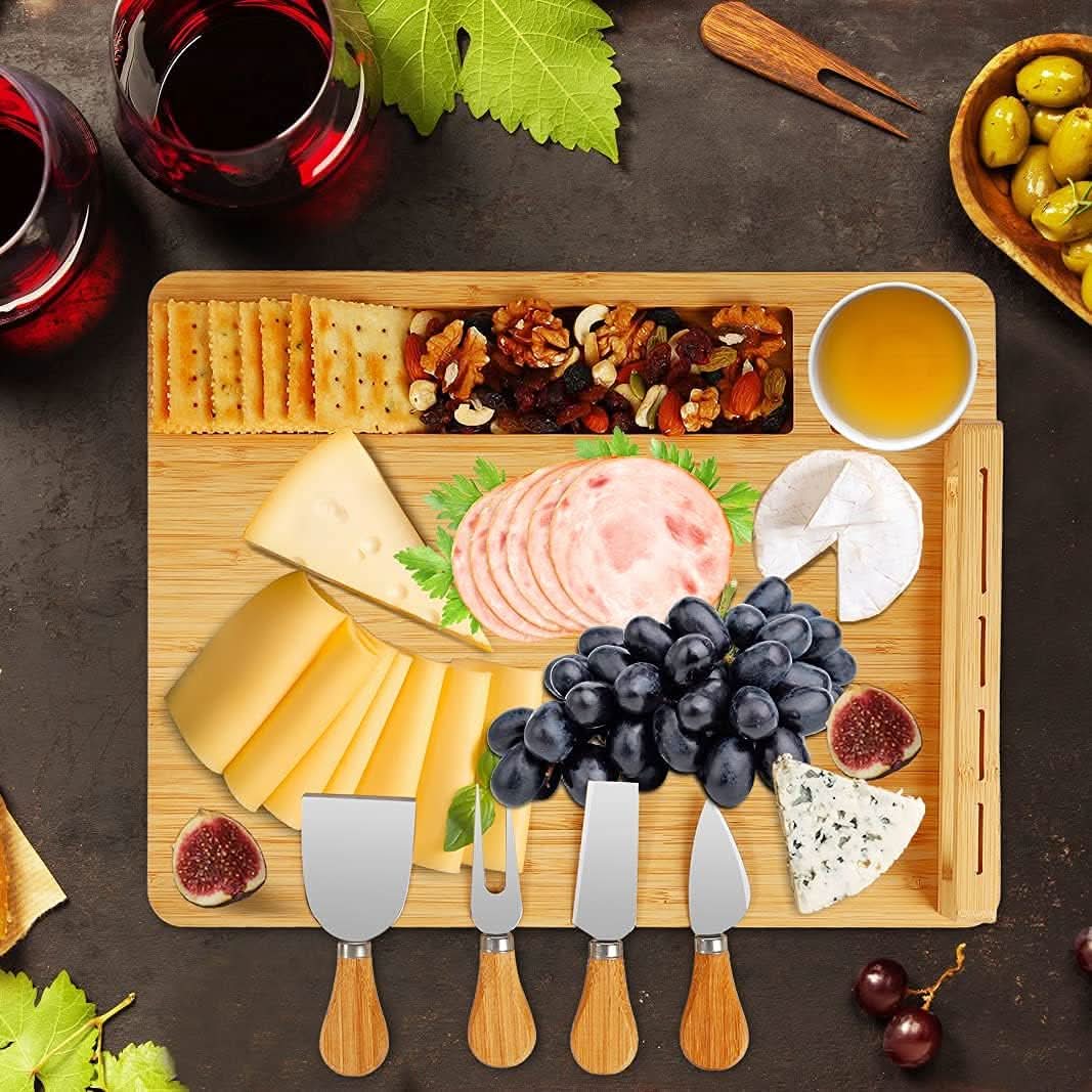 BowLift | CheeseLux – Premium Bamboo Cheese Board Set