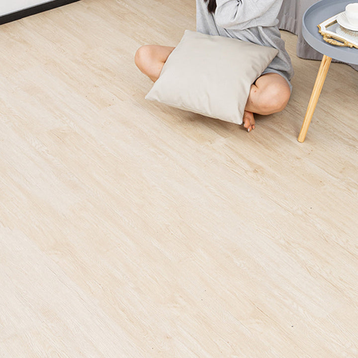 BowLift | Peel and Stick PVC flooring Smooth Wood Look Vinyl flooring for living room
