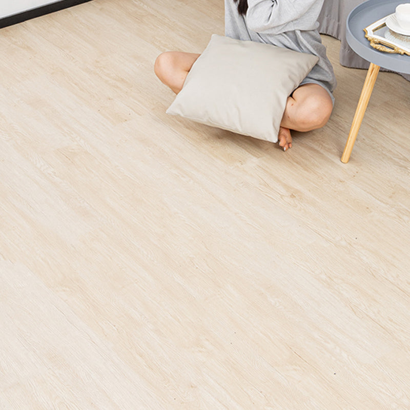 BowLift | Peel and Stick PVC flooring Smooth Wood Look Vinyl flooring for living room