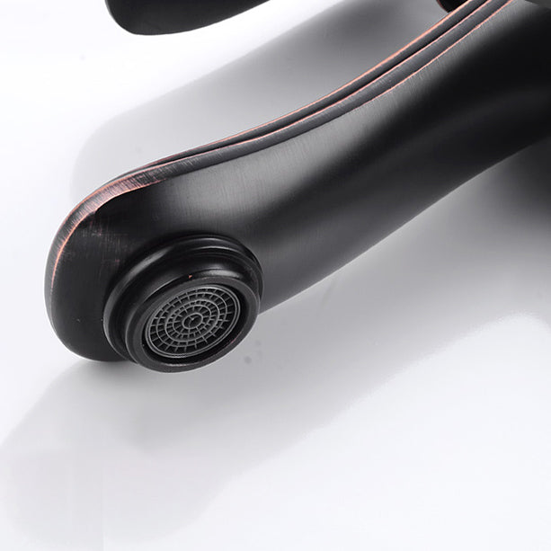 BowLift | Nationwide Distributed Bathroom Faucet Vintage Lever Sink Faucet