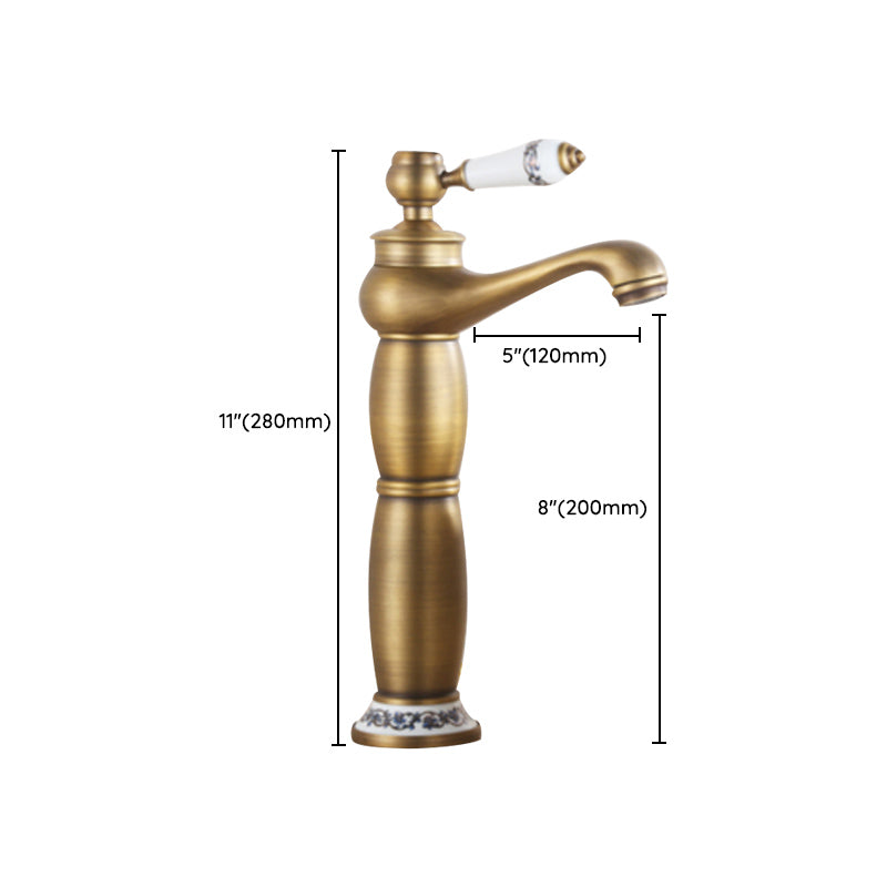 BowLift | Country House Wide Water Tap Sink Faucet with Lever Handle