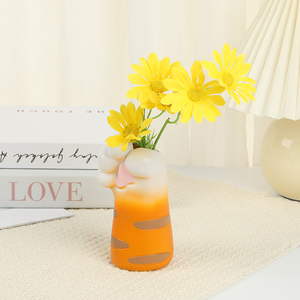 BowLift | Cat Paw Vase