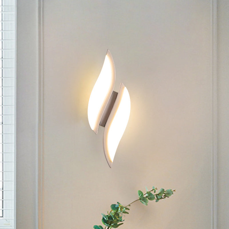 BowLift | Leaf Small LED Wall Light Simplicity Acrylic White Wall Mount Lighting in Warm/White Light