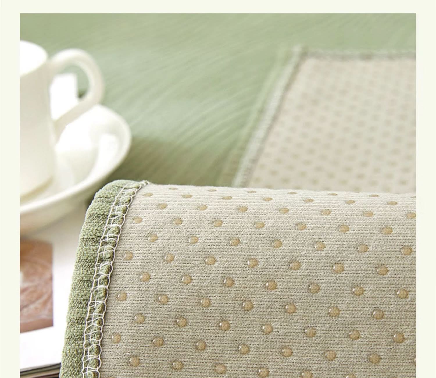 BowLift | Enne - Graceful fit, ultra-stylish sofa cover