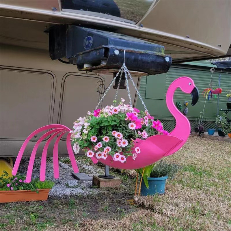 BowLift | Colorful Hanging Planter in Chicken Design – Decorative Flower Hanger for the Garden