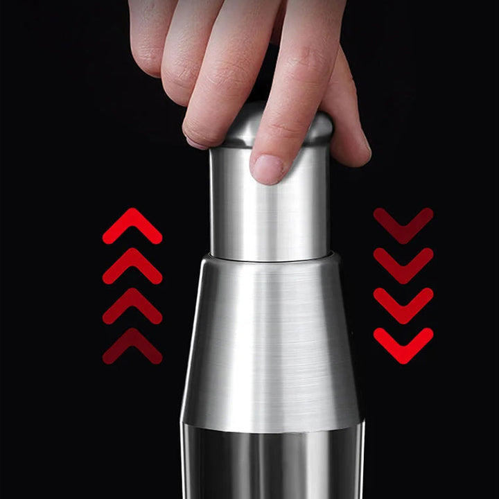 BowLift | GarlicMaster™ | Efficient Garlic Press for Quick Crushing & Easy Cleanup in Kitchen Cooking