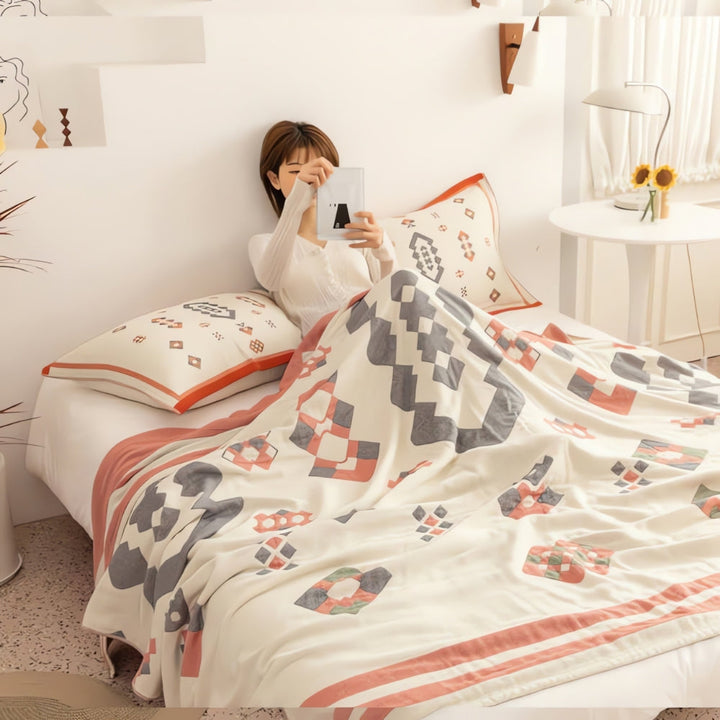 BowLift | Chevron Design Four-Layer Cotton Blanket