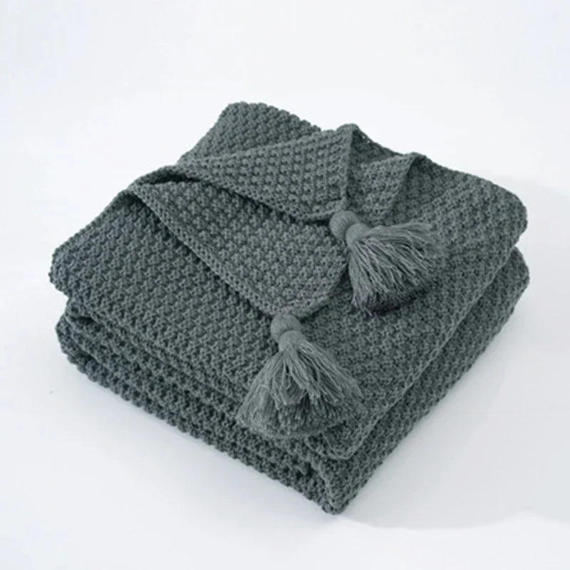 Handwoven Wool Blanket with Fringe Bowlift