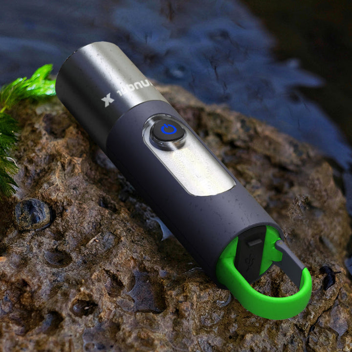 BowLift | Zoomable LED Flashlight