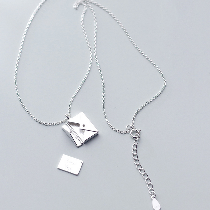 BowLift | Wrap Necklace made of Titanium Steel