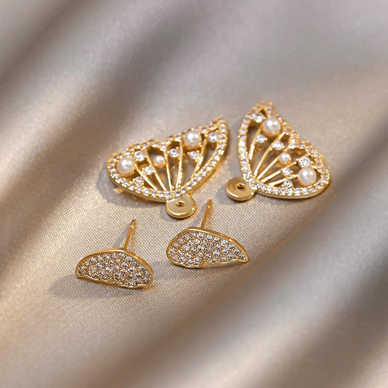 BowLift | Butterfly earrings with pearls and diamonds