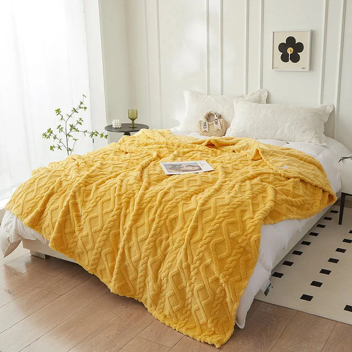 BowLift | Reversible Thick Lambswool Blanket - CozyLuxe