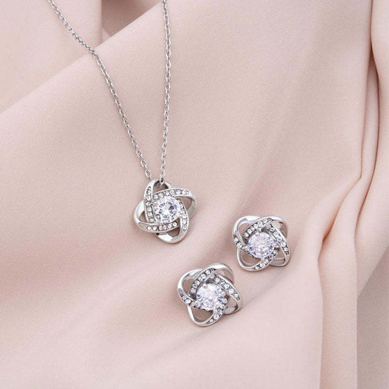 BowLift | To my daughter dear knot necklace