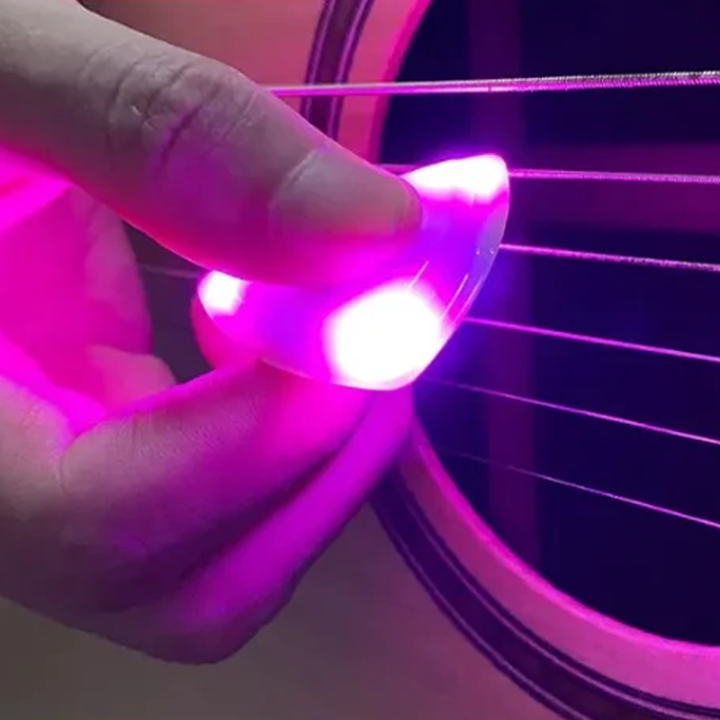 BowLift | Light Up Guitar Plectrum