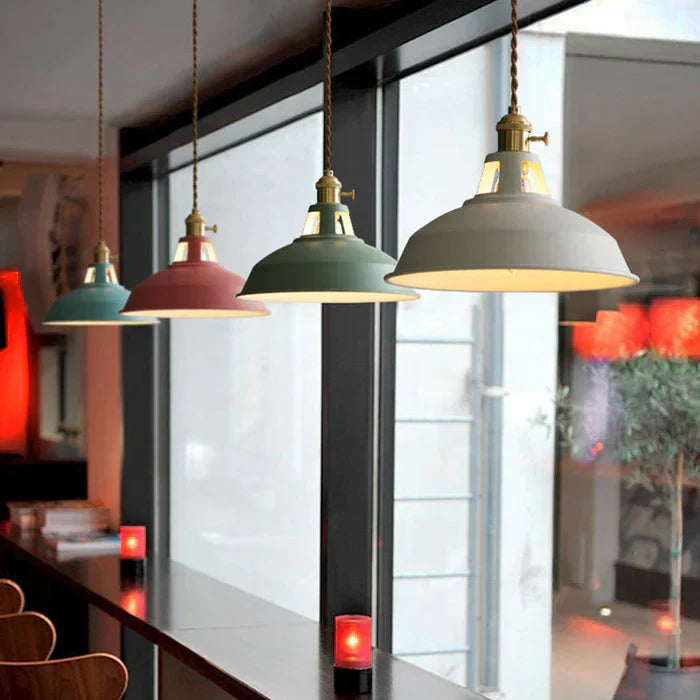 IronGlow Industrial Retro Hanging Lamp made of Metal, E27