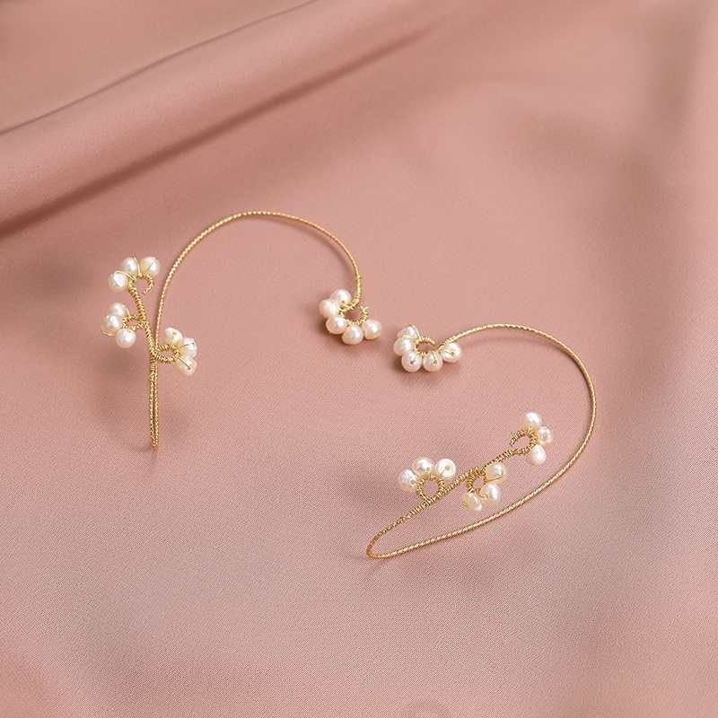 BowLift | Vintage Pearl Earrings