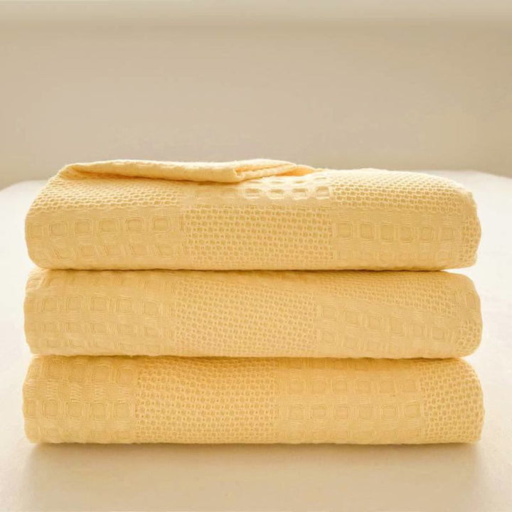 BowLift | Cotura Waffle Blanket | 100% Organic Cotton | Breathable & Elegant | Waffle Structure