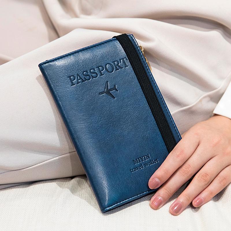Men's Leather Passport Wallet with RFID Blocking | Bowlift