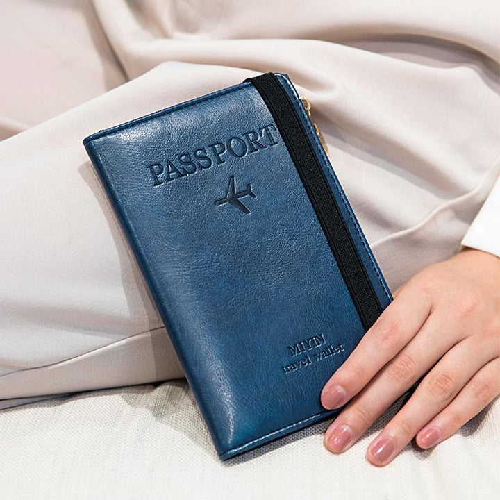Men's Leather Passport Wallet with RFID Blocking | Bowlift
