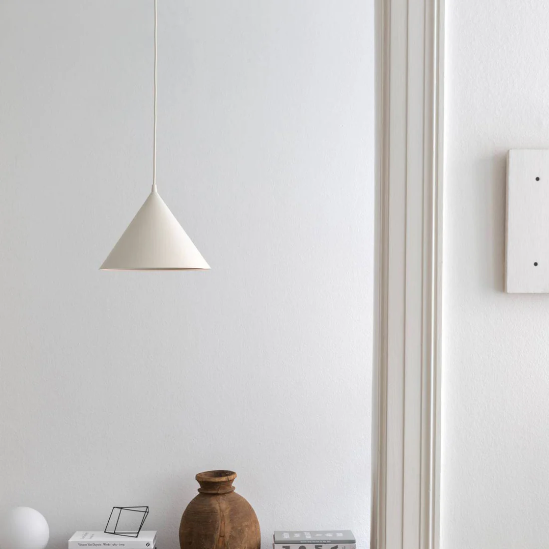 BowLift | Ring-shaped Pendant Light