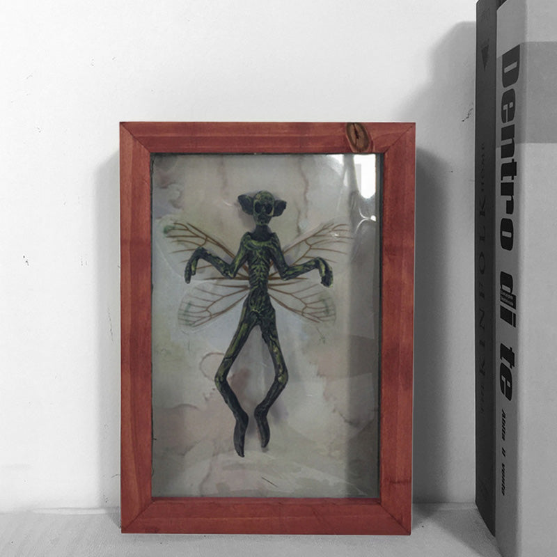 BowLift | Mysterious Mummified Fairy in Frame