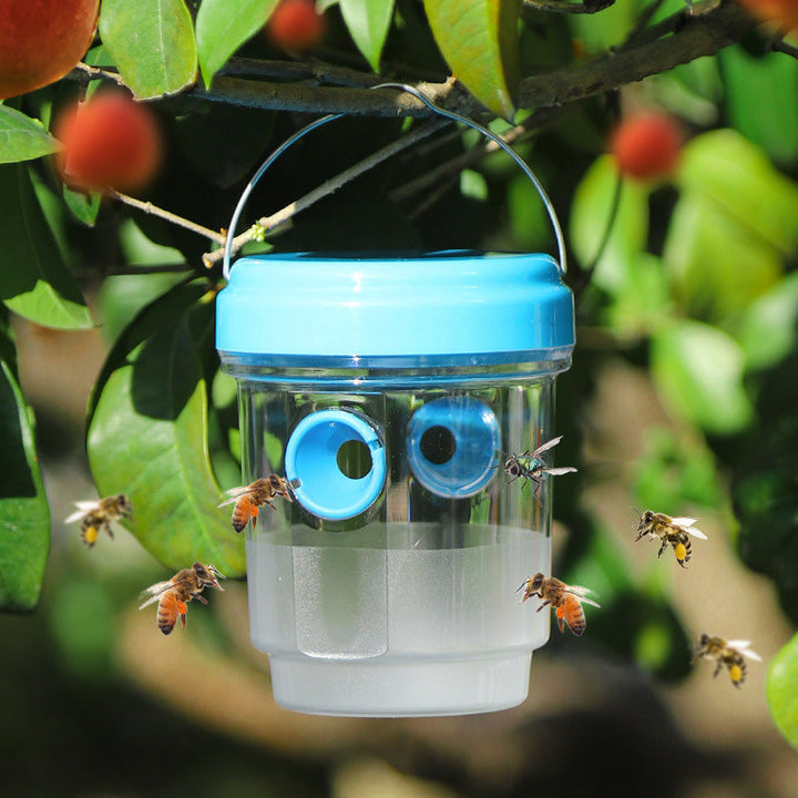 Solar powered wasp trap with LED lure | Bowlift
