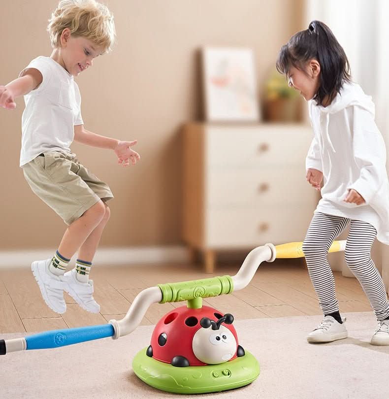 BowLift | 3-in-1 activity set for children with rope skipping, ring toss and pedal rocket