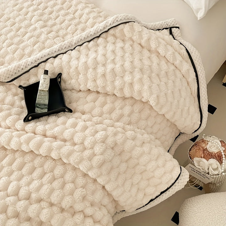 BowLift | Light Blanket Warm Dream Made of Microfiber for Travel and Home
