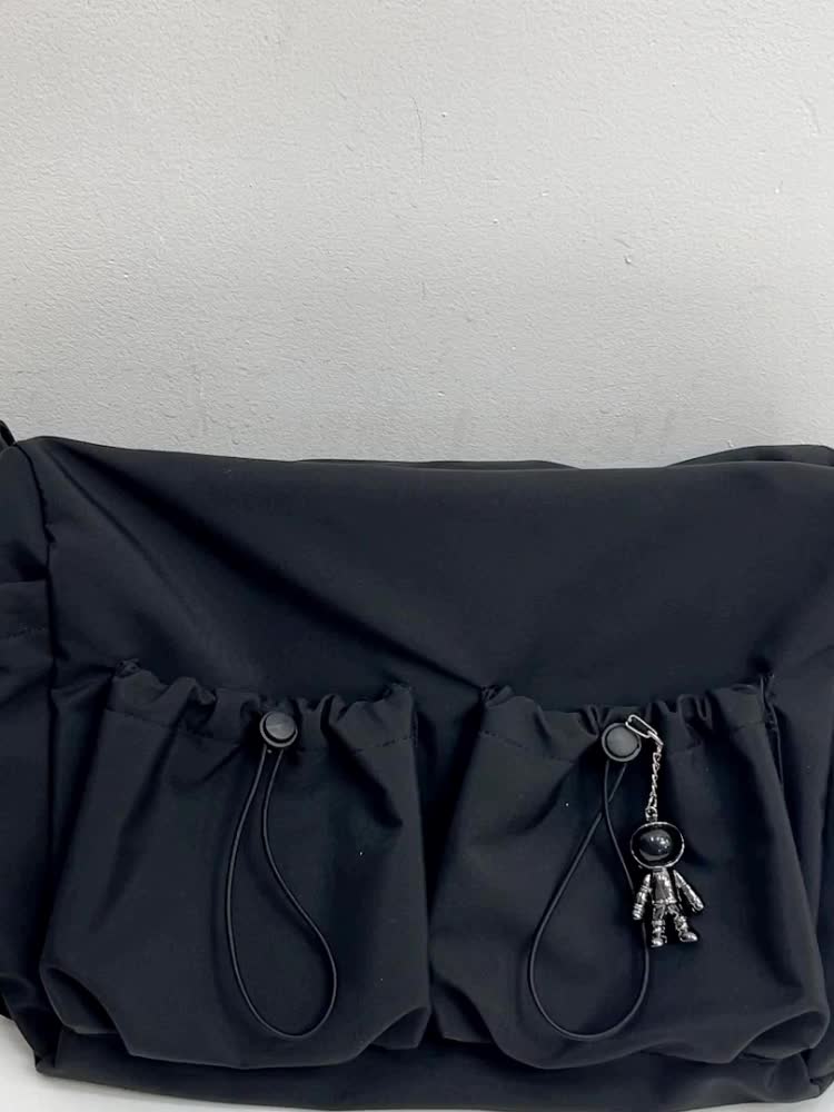 UrbanLiner Nylon Messenger Bag – Black Shoulder Bag with Zipper for Daily Use | Bowlift