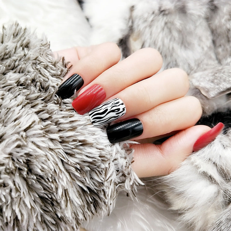 Artistic Colorful Press-On Nail Set