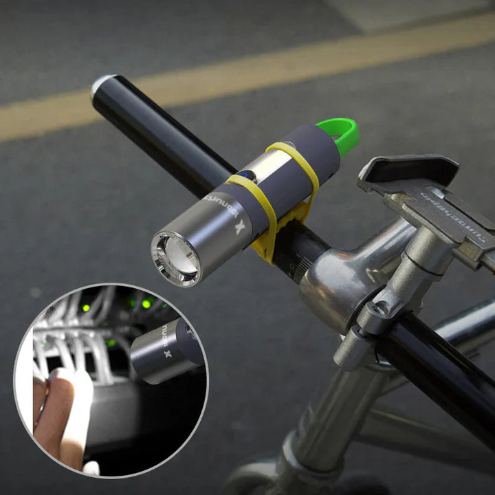 BowLift | Multifunctional LED Flashlight