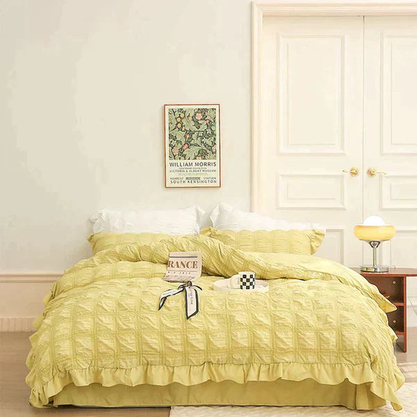 Icy Seersucker Summer Cool Quilt Lace 4-piece Set | Bowlift
