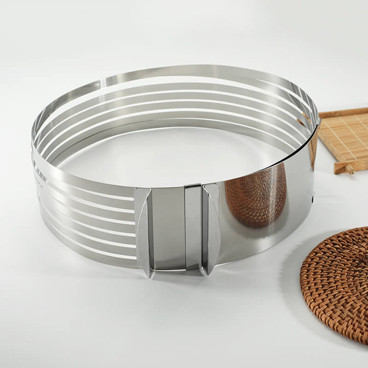 BowLift | LayerMeister — Turn any cake into a stunning masterpiece without crooked cuts!
